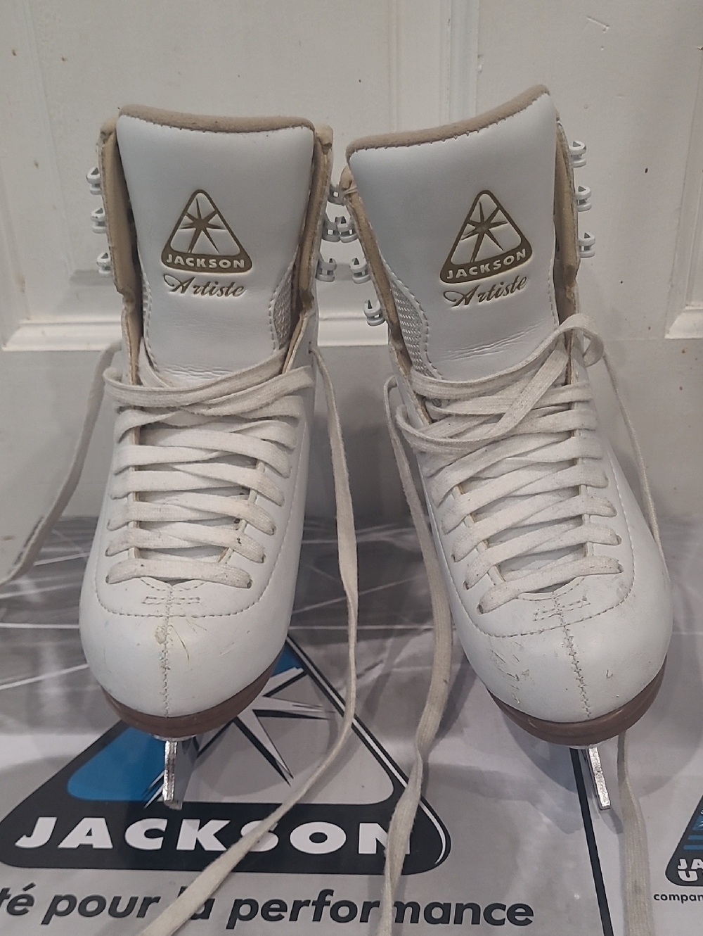 JACKSON Artiste White Figure Ice Skates Size 1